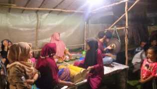 Para Perempuan Pemain Calempong di Tanjung Beringin Ternyata Satu Keluarga
