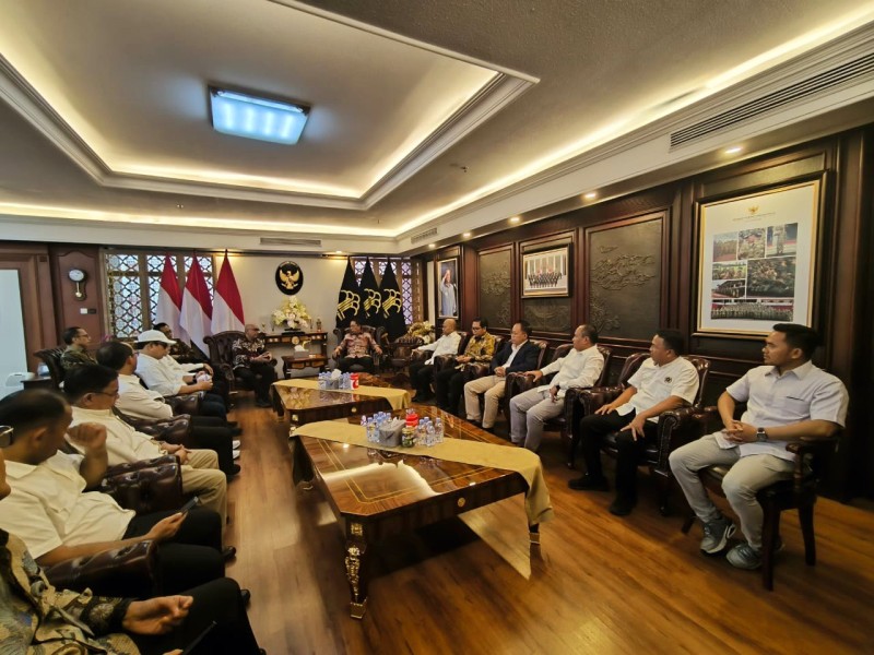 Menteri Hukum Terima Pengurus PWI Pusat, Blokir Administrasi Resmi Dibuka