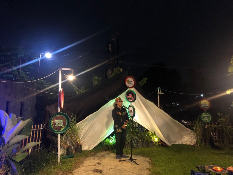 Gagal Pulang ke Takengon, Fikar W Eda dan Penyair Riau Gelar Doa Puisi Bersama