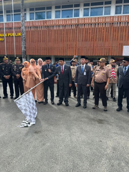Pemko Pekanbaru dan Pramuka Kirim Logistik untuk Korban Bencana di Tiga Provinsi