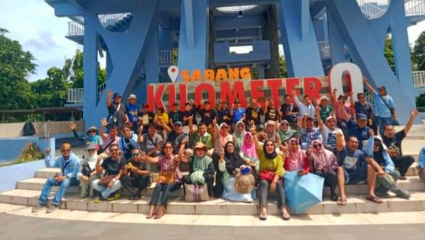 Usai Ikuti HPN di Medan, PWI Riau Jelajahi Titik Nol Hingga Taman Bawah Laut
