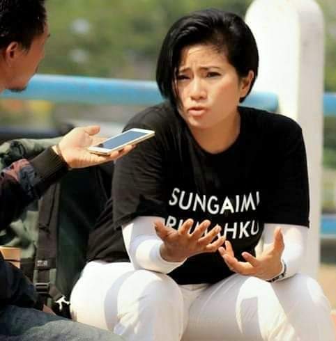 Ratna Dewi (Aktivis Konservasi)