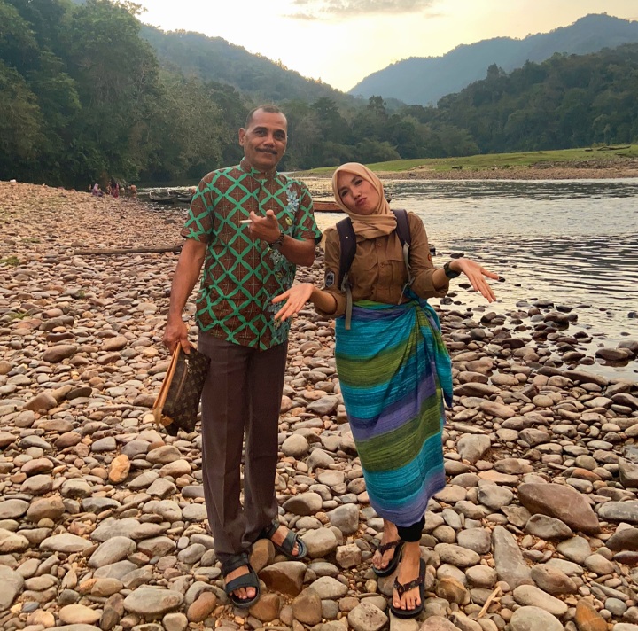 Tiga Hari Pokdarwis Tanjung Beringin Dampingi Tim Jelajah Budaya Rumah Sunting